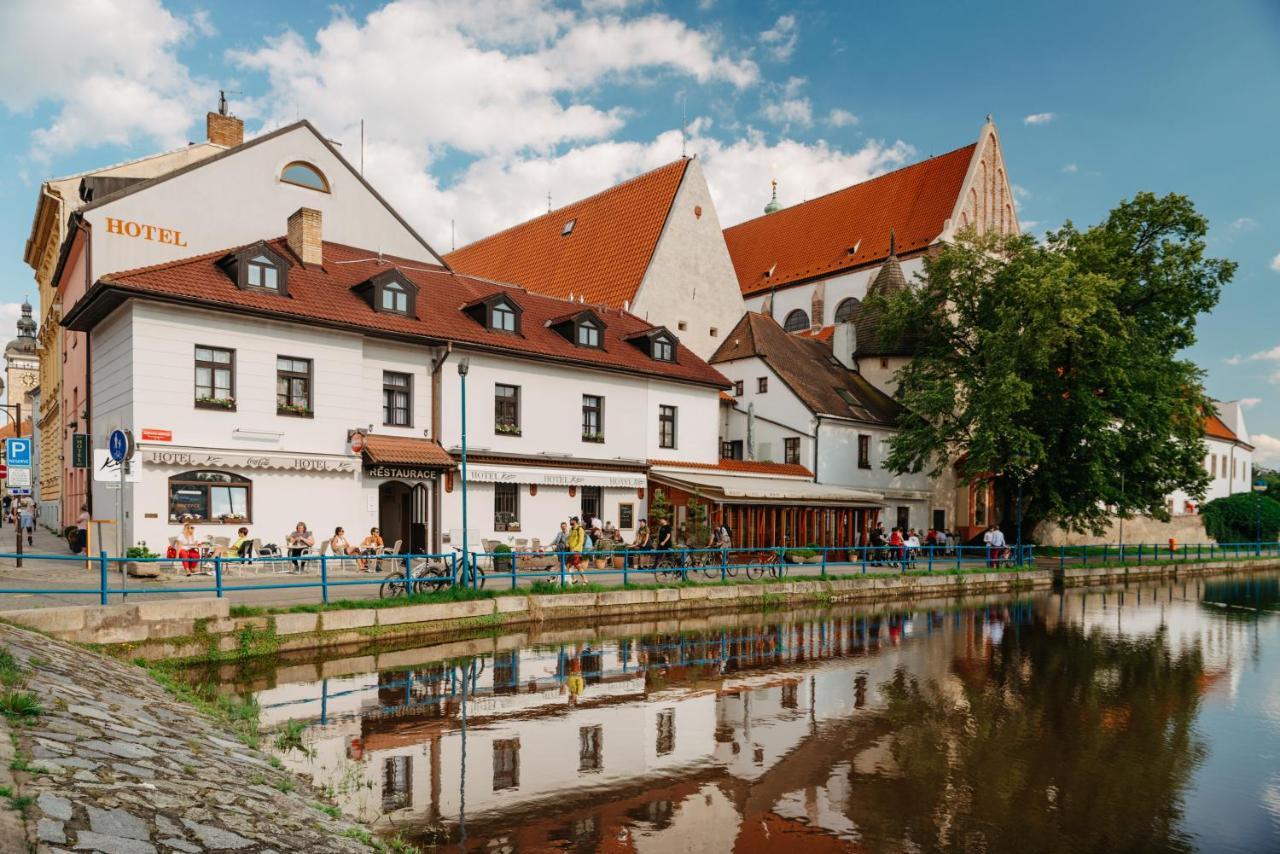 Hotel Klika Ceske Budejovice Exterior photo