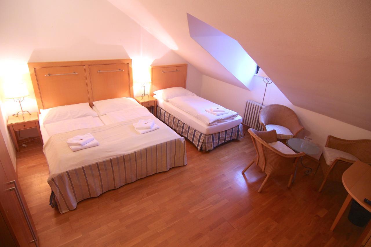Hotel Klika Ceske Budejovice Exterior photo