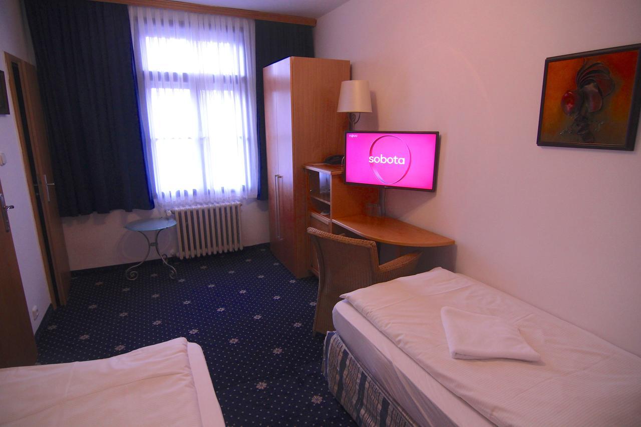 Hotel Klika Ceske Budejovice Exterior photo